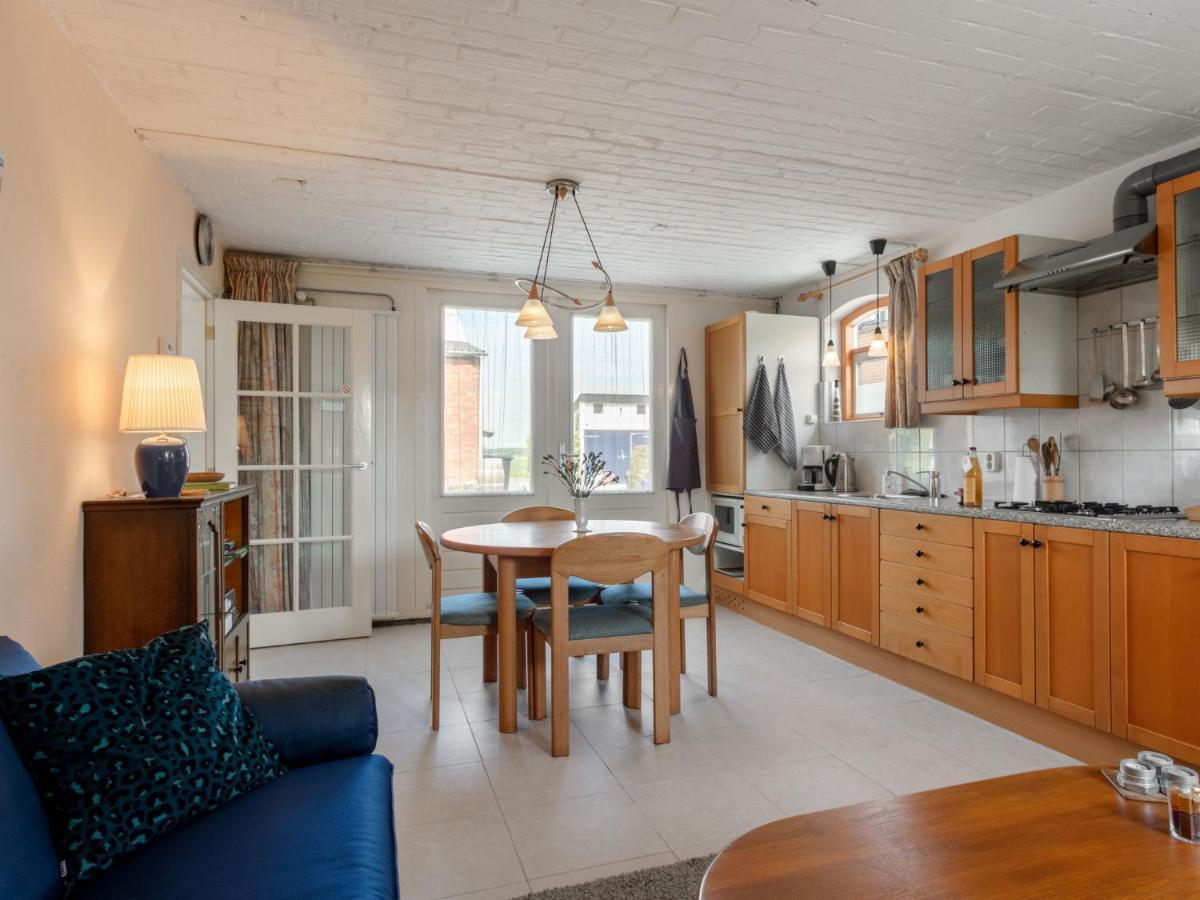 Holiday Home Vakantiehuisje Zeeuws-Vlaanderen By Interhome Sint Kruis Kültér fotó